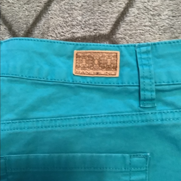 Bandolino shorts turquoise Mandie style size 8 in great shape goo… - Picture 5 of 10